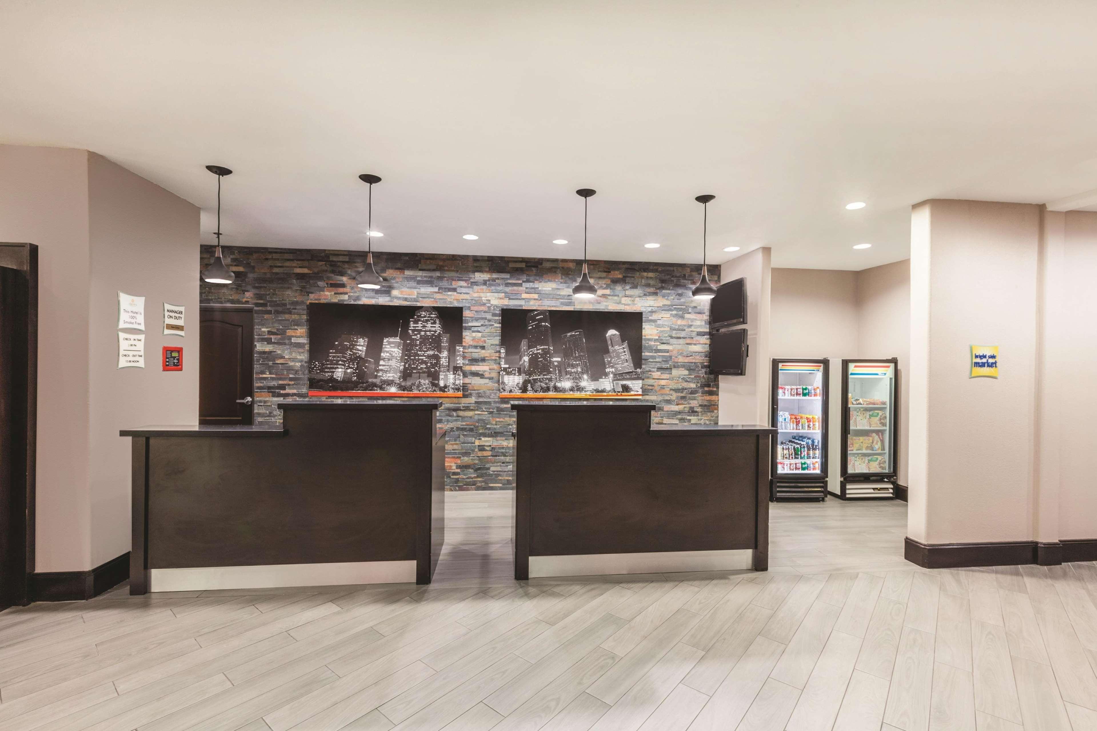 Hotel La Quinta By Wyndham Houston Iah Bush Intl Airport E Humble Exteriér fotografie